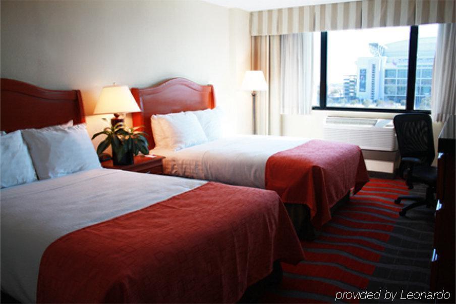 Holiday Inn Houston S - Nrg Area - Med Ctr By Ihg Номер фото